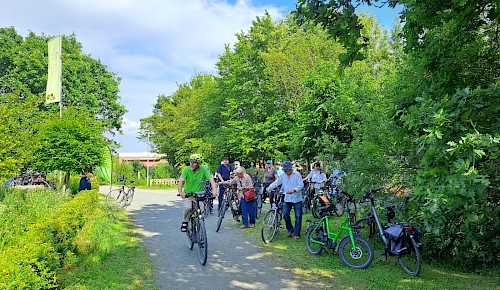 Mit dem Rad zu den Hochlandrindern